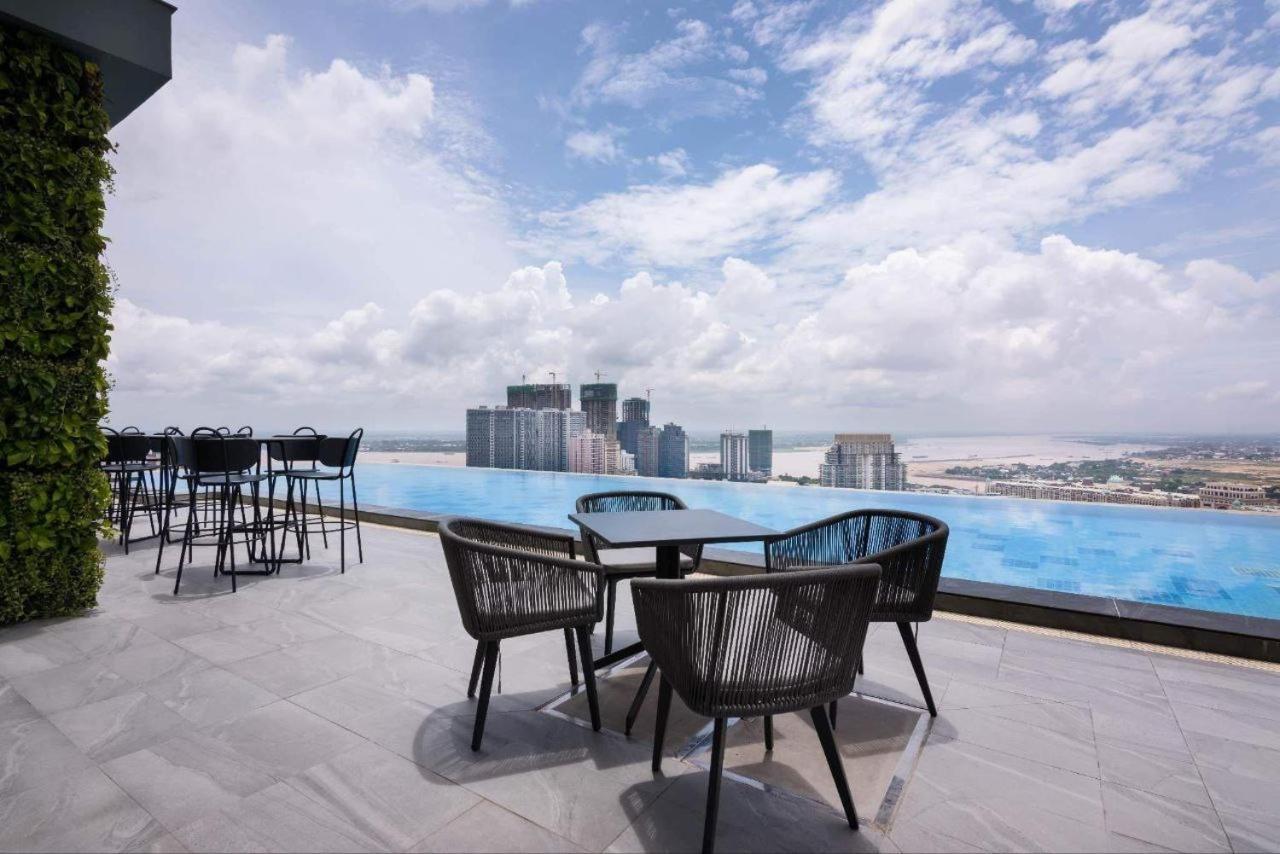 Sf Hotel Penthouse Residences بنوم بنه المظهر الخارجي الصورة